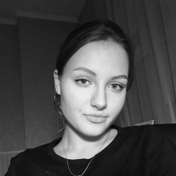 Анна Ковальчук